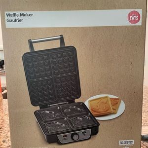 NWT Disney Waffle Maker